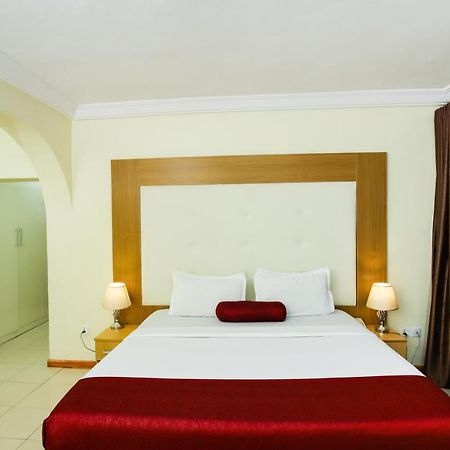 Chateux De Atlantique Hotel Aliayabiagba Luaran gambar