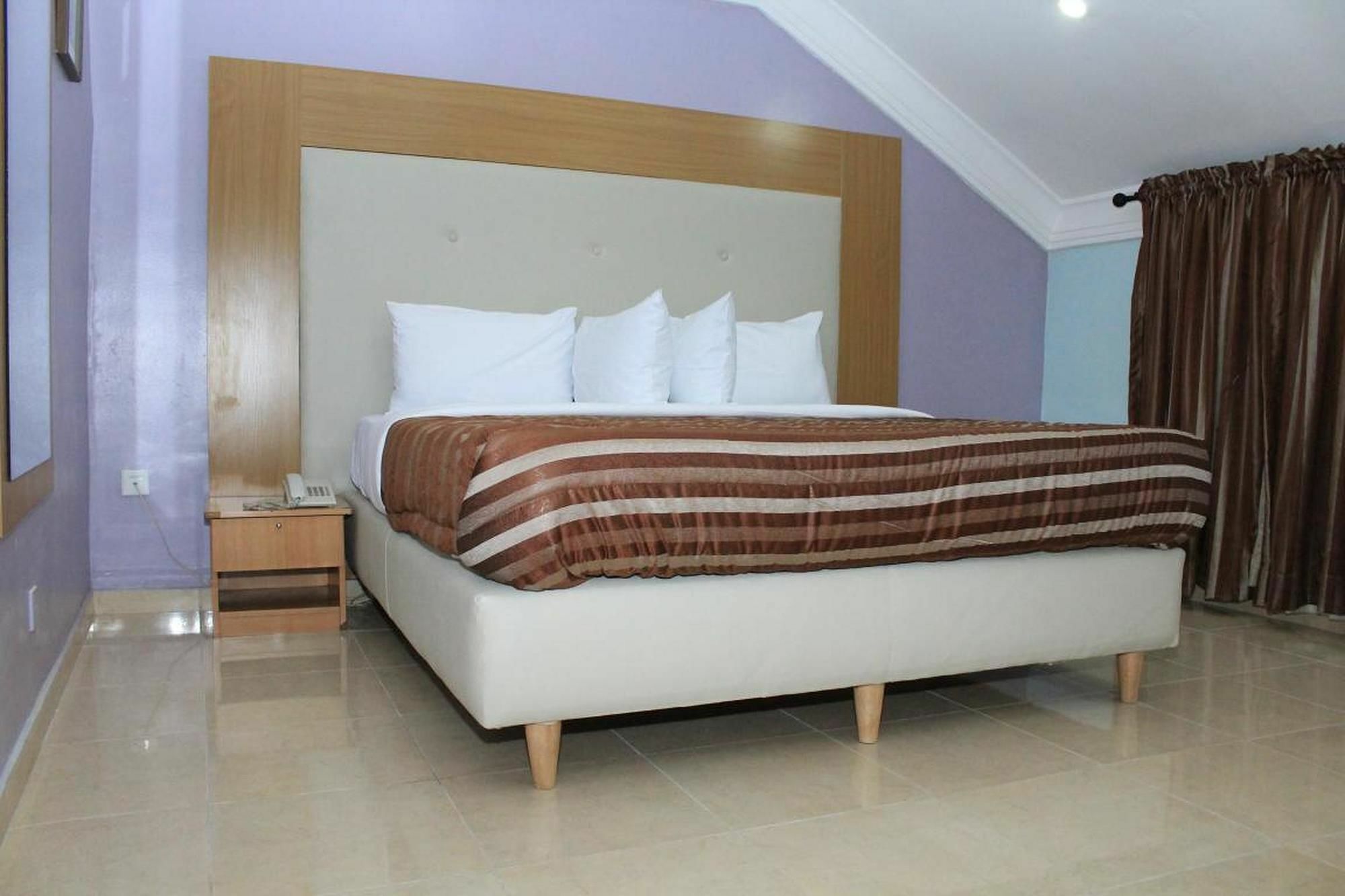 Chateux De Atlantique Hotel Aliayabiagba Luaran gambar